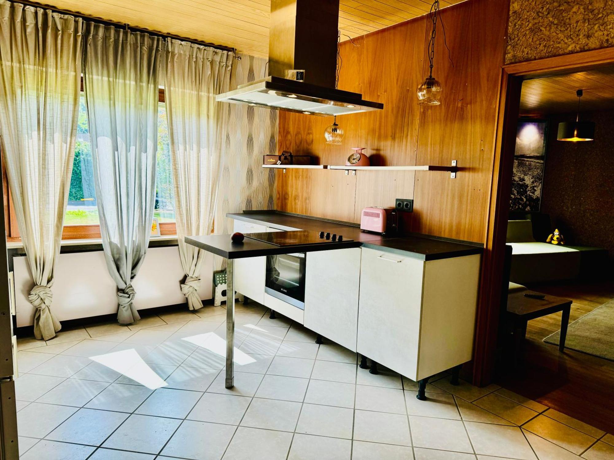 Bookeinfach Bad Ems - Private - Sauna Jacuzzi Whirlpool Swimmingpool Alahna Sup Beachvolleyball Billiards Ping Pong Cinema Theater Music Disco Ball Bbq Und Parkplaetze المظهر الخارجي الصورة
