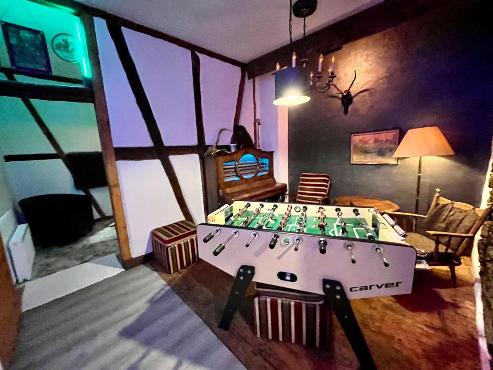 Bookeinfach Bad Ems - Private - Sauna Jacuzzi Whirlpool Swimmingpool Alahna Sup Beachvolleyball Billiards Ping Pong Cinema Theater Music Disco Ball Bbq Und Parkplaetze المظهر الخارجي الصورة
