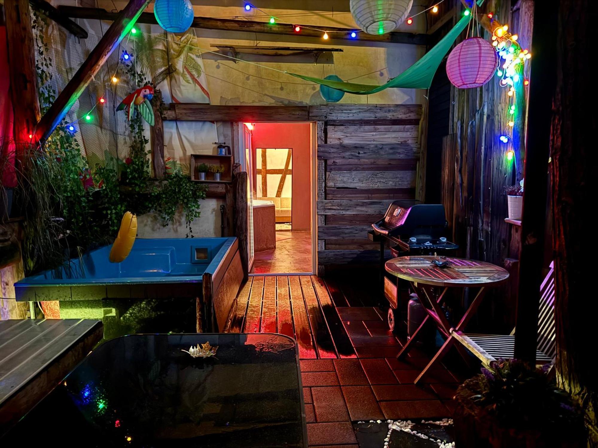 Bookeinfach Bad Ems - Private - Sauna Jacuzzi Whirlpool Swimmingpool Alahna Sup Beachvolleyball Billiards Ping Pong Cinema Theater Music Disco Ball Bbq Und Parkplaetze المظهر الخارجي الصورة
