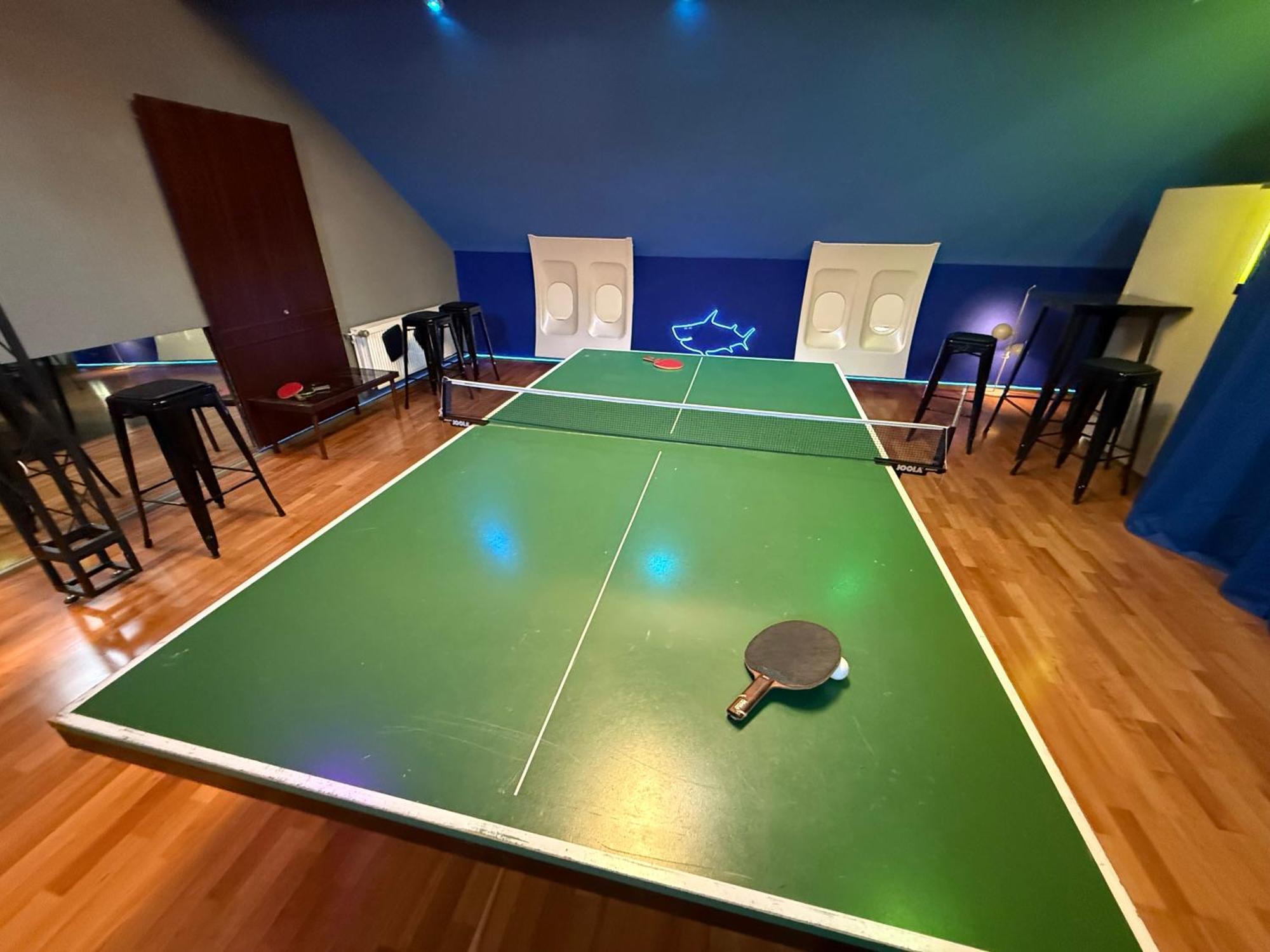 Bookeinfach Bad Ems - Private - Sauna Jacuzzi Whirlpool Swimmingpool Alahna Sup Beachvolleyball Billiards Ping Pong Cinema Theater Music Disco Ball Bbq Und Parkplaetze المظهر الخارجي الصورة