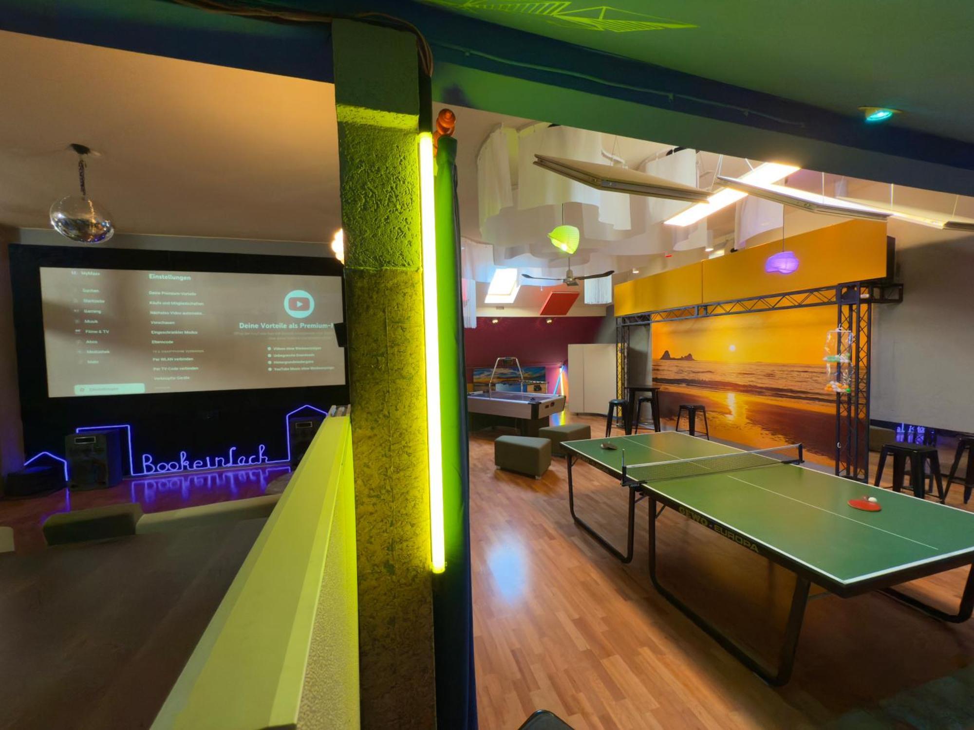 Bookeinfach Bad Ems - Private - Sauna Jacuzzi Whirlpool Swimmingpool Alahna Sup Beachvolleyball Billiards Ping Pong Cinema Theater Music Disco Ball Bbq Und Parkplaetze المظهر الخارجي الصورة